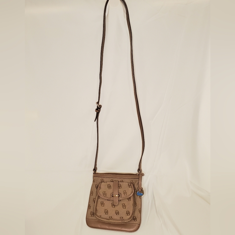 Dooney & Bourke canvas and leather signature logo crossbody purse in tan/brown